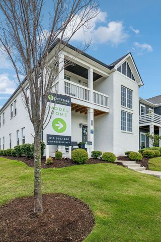 233 Champaign Pvt Drive, Hendersonville, TN 37075