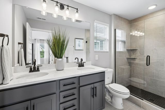 233 Champaign Pvt Drive, Hendersonville, TN 37075