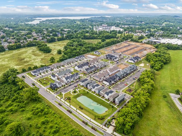233 Champaign Pvt Drive, Hendersonville, TN 37075