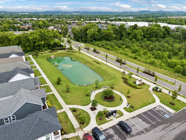 233 Champaign Pvt Drive, Hendersonville, TN 37075