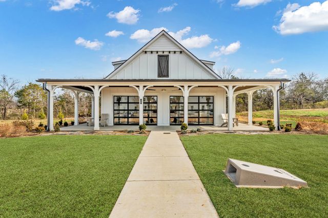 233 Champaign Pvt Drive, Hendersonville, TN 37075