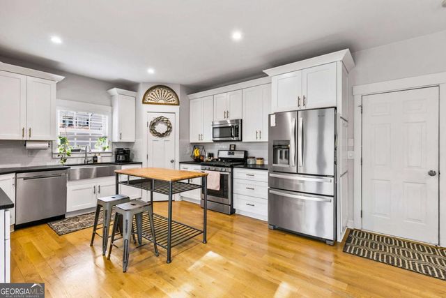 325 Gold Ridge, Canton, GA 30114