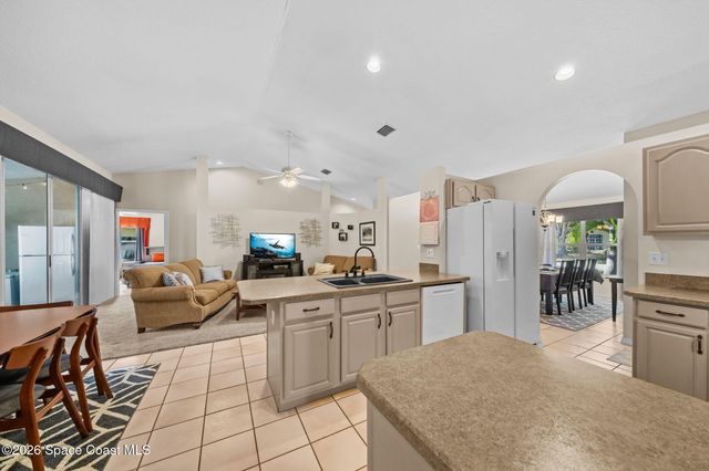 938 Pelican Lane, Rockledge, FL 32955