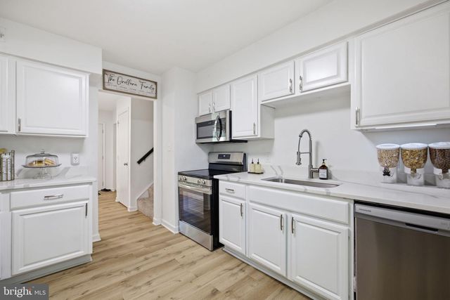 10505 COBBLESTONE DR, Spotsylvania, VA 22553