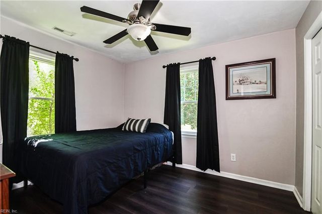 932 Bowling Green TRL, Chesapeake, VA 23320