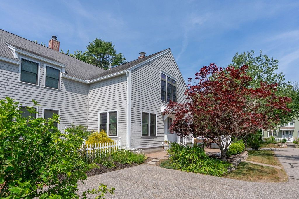9 Benjamin Hubbard Lane 9, Kennebunk, ME 04043 — photo 3