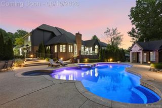 56173 Parkview Drive, Shelby Charter Township, MI 48316