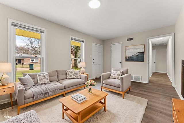 8193 CEDARBROOK DR, Southaven, MS 38671