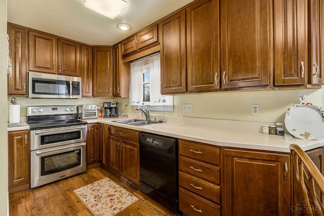 1118 Stuttgart Drive, Fayetteville, OH 45118