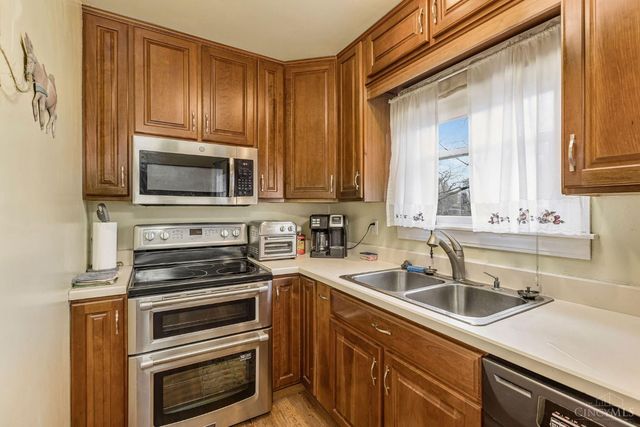 1118 Stuttgart Drive, Fayetteville, OH 45118