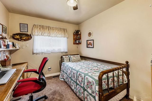 1118 Stuttgart Drive, Fayetteville, OH 45118