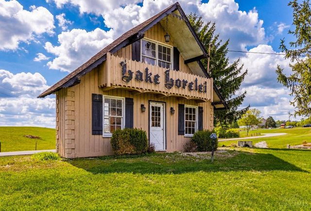 1118 Stuttgart Drive, Fayetteville, OH 45118