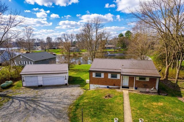 1118 Stuttgart Drive, Fayetteville, OH 45118