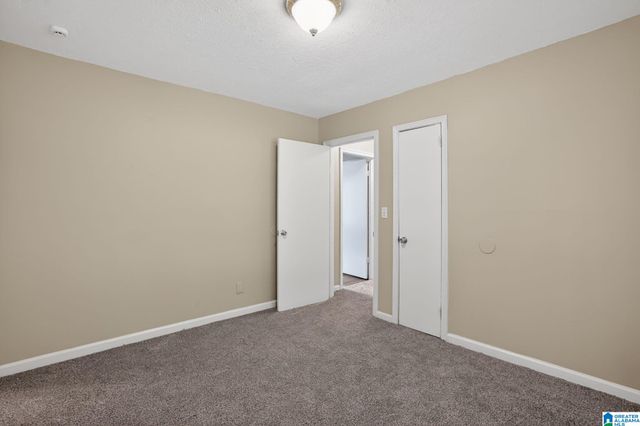 9869 GREENLEE ROAD, Birmingham, AL 35215