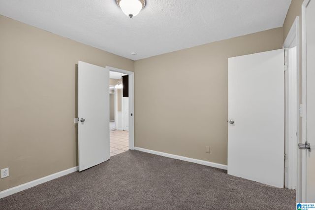 9869 GREENLEE ROAD, Birmingham, AL 35215