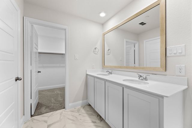 1963 Gentle Oak Trail, Corinth, TX 76210