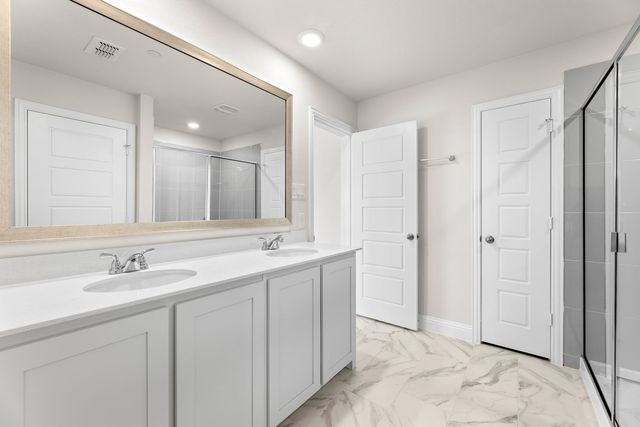 1963 Gentle Oak Trail, Corinth, TX 76210