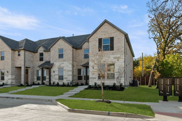 1963 Gentle Oak Trail, Corinth, TX 76210