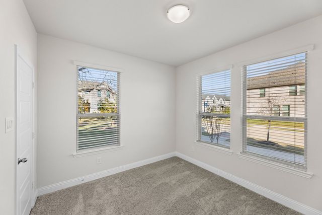 1963 Gentle Oak Trail, Corinth, TX 76210