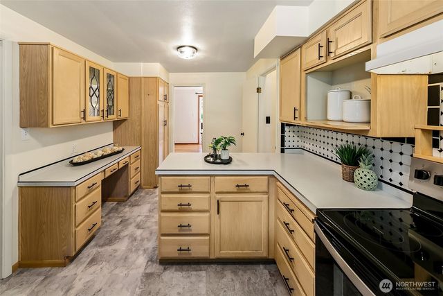 1108 NE 106th Street, Seattle, WA 98125
