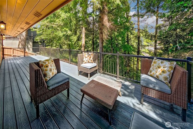 1108 NE 106th Street, Seattle, WA 98125
