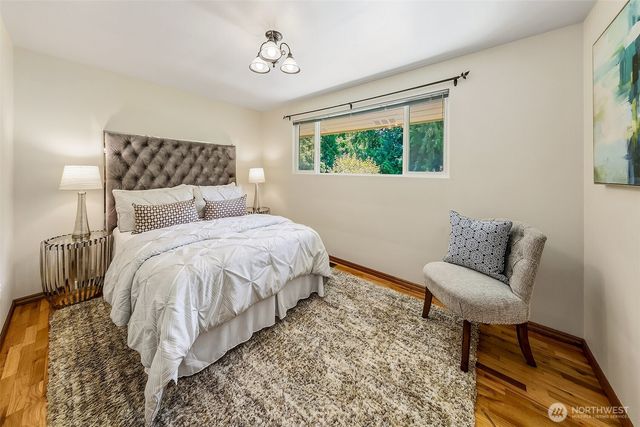 1108 NE 106th Street, Seattle, WA 98125