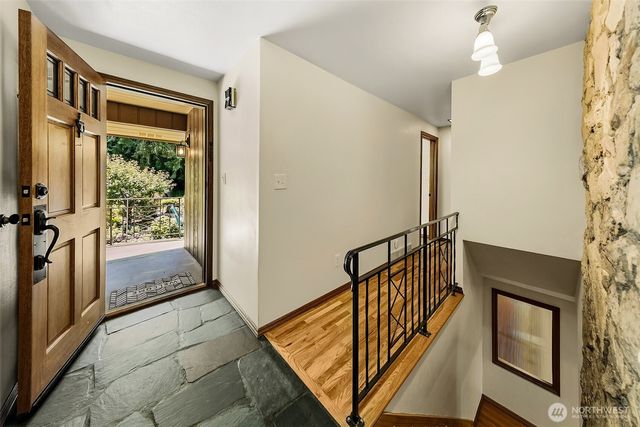 1108 NE 106th Street, Seattle, WA 98125