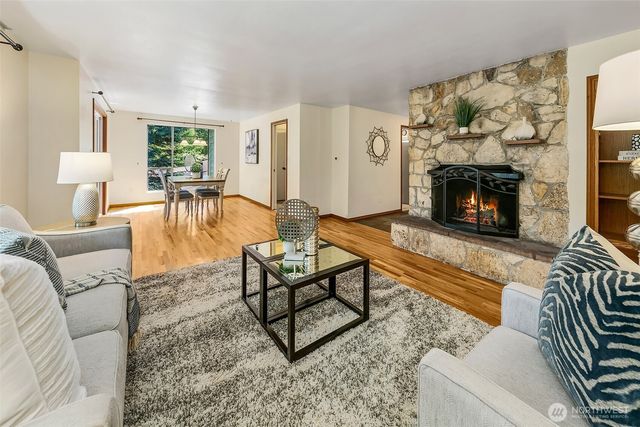 1108 NE 106th Street, Seattle, WA 98125