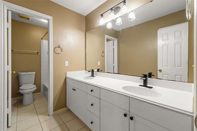 4111 Surreydon Drive, Houston, TX 77014
