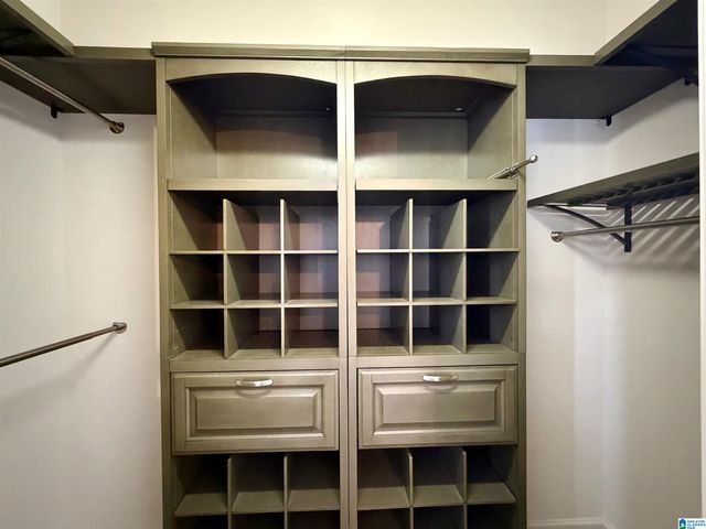 1021 INVERNESS COVE WAY, Hoover, AL 35242