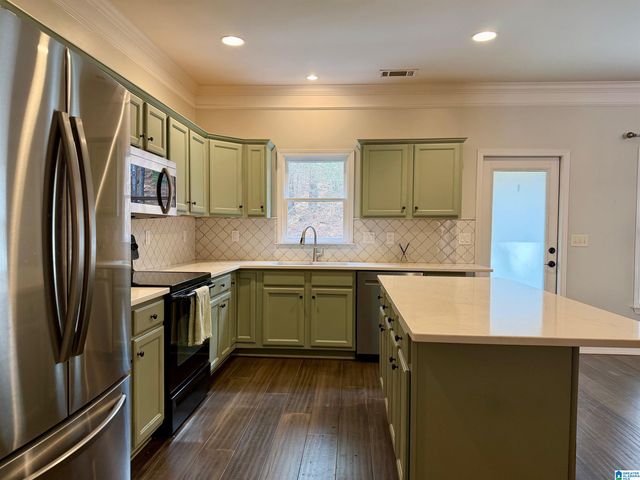 1021 INVERNESS COVE WAY, Hoover, AL 35242