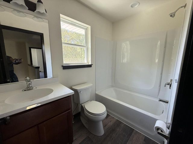 2308 Finch COURT, Waukesha, WI 53189