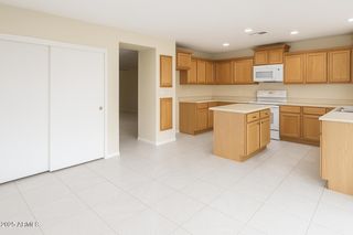 1352 S 221ST Lane, Buckeye, AZ 85326