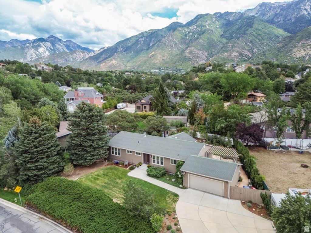 11339 S HIGH MESA DR, Sandy, UT 84092 — exterior