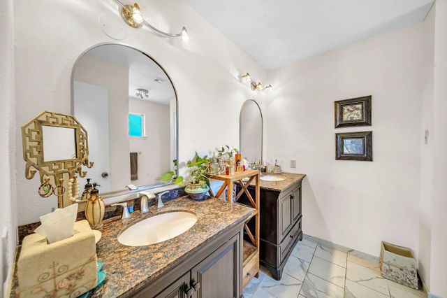 3626 Fiddlers Green Drive, Houston, TX 77082