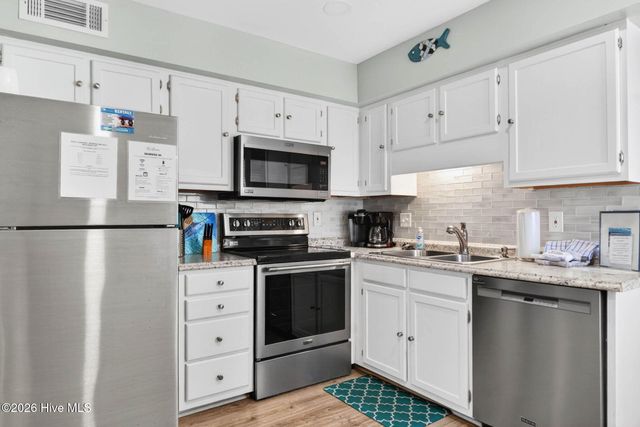 115 Carolina Beach Avenue S Unit 301, Carolina Beach, NC 28428