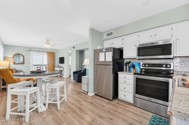 115 Carolina Beach Avenue S Unit 301, Carolina Beach, NC 28428