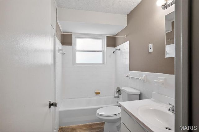 9710 Lanier Drive, Moline Acres, MO 63136