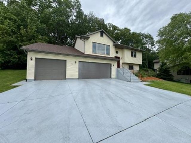 703 Meadowview Lane, Lodi, WI 53555