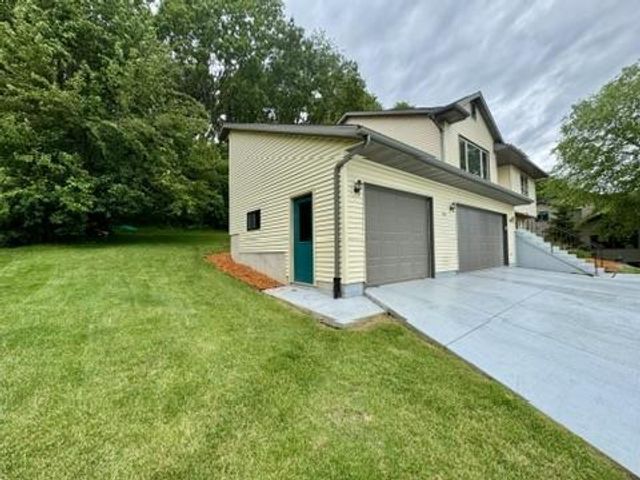 703 Meadowview Lane, Lodi, WI 53555