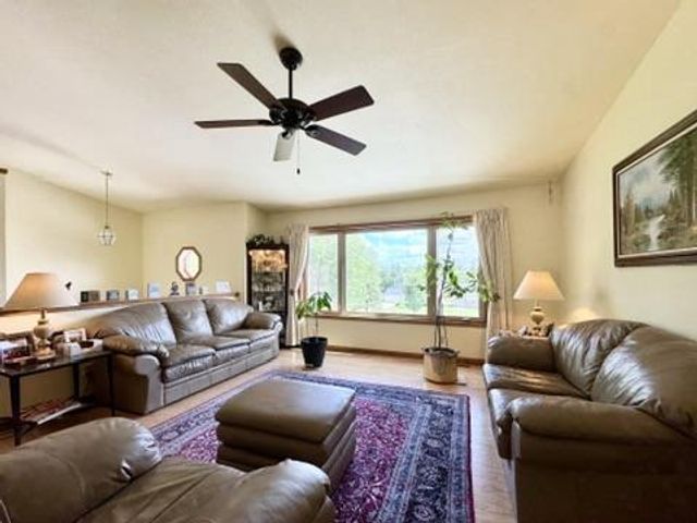 703 Meadowview Lane, Lodi, WI 53555