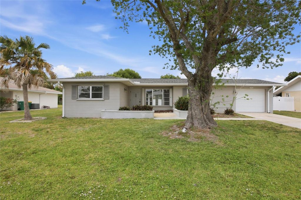 22406 NEW YORK AVENUE, Port Charlotte, FL 33952