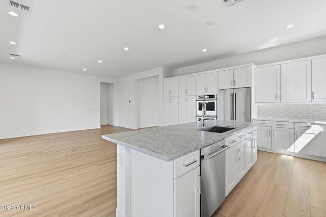 10734 N MCKINNEY Street, Surprise, AZ 85388