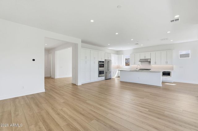 10734 N MCKINNEY Street, Surprise, AZ 85388