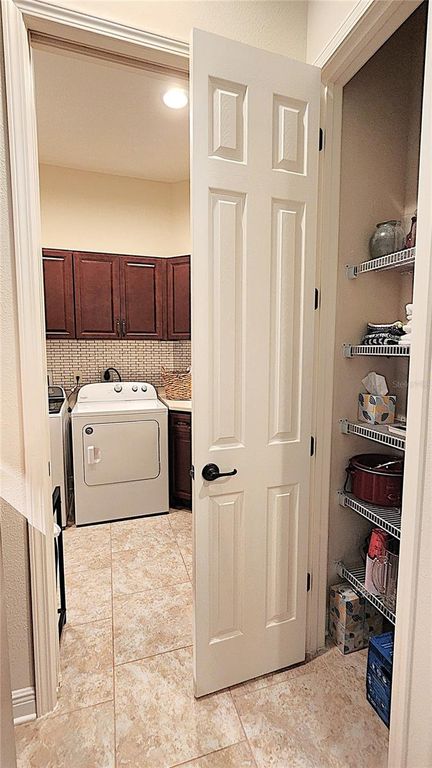 Image 26 of property listing at 1771 W LAUREL GLEN PATH, Hernando, FL 34442