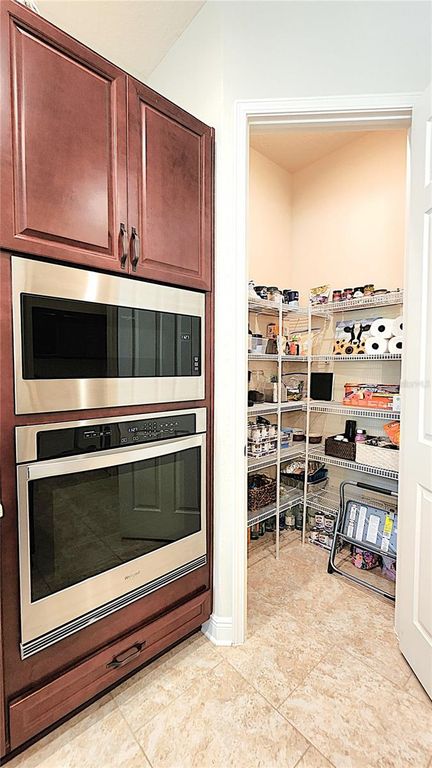 Image 29 of property listing at 1771 W LAUREL GLEN PATH, Hernando, FL 34442