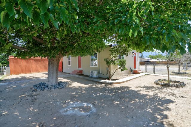 202 Garcia Street NE, Albuquerque, NM 87123