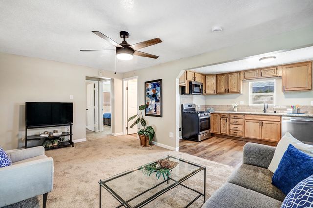 202 Garcia Street NE, Albuquerque, NM 87123