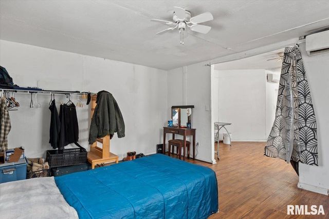 922 - 924 N 4TH Street, Springfield, IL 62702