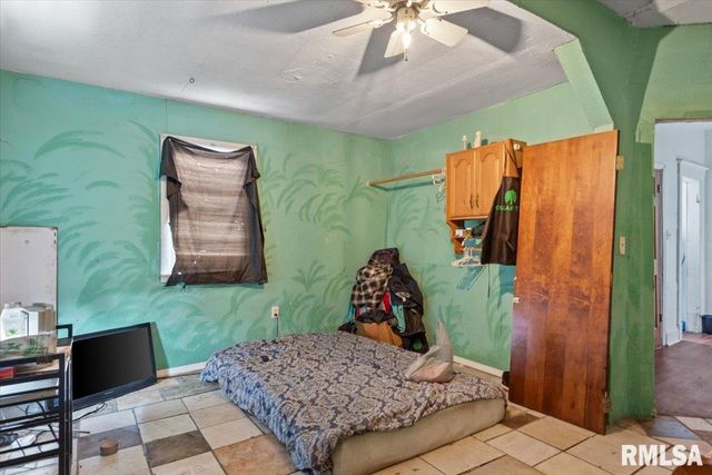 922 - 924 N 4TH Street, Springfield, IL 62702